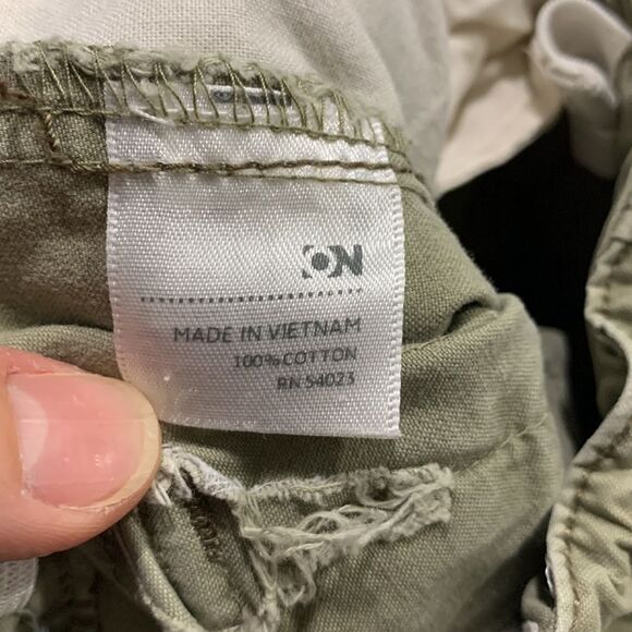 Old Navy | Girls Olive Green Cargo Capris Casual Pants - Picture 7 of 9